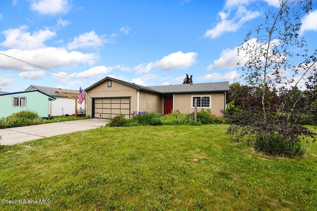 1711 Poplar, Sandpoint, ID 83864