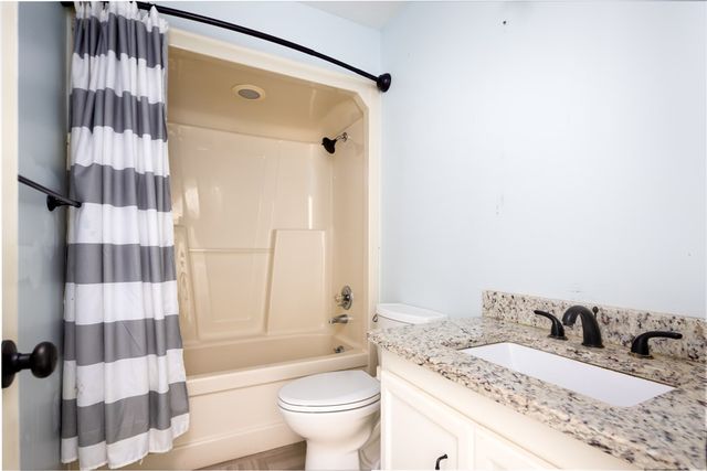 4203 Bridgewater Drive, Phenix City, AL 36867