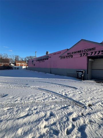 9646 Greenfield Road, Detroit, MI 48227