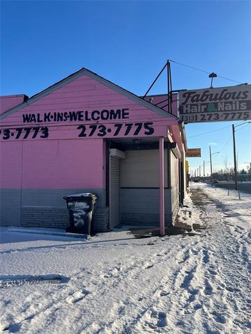 9646 Greenfield Road, Detroit, MI 48227