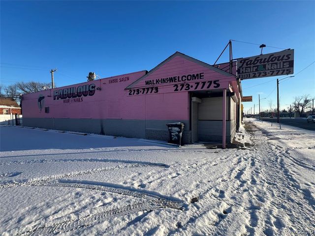 9646 Greenfield Road, Detroit, MI 48227