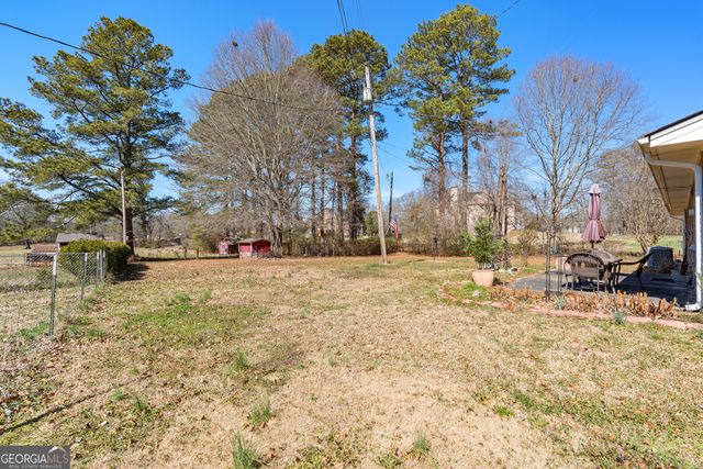 145 New Hope Circle, Fayetteville, GA 30214