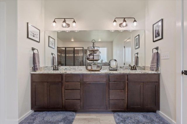 16649 Sypert School RD, Holland, TX 76534