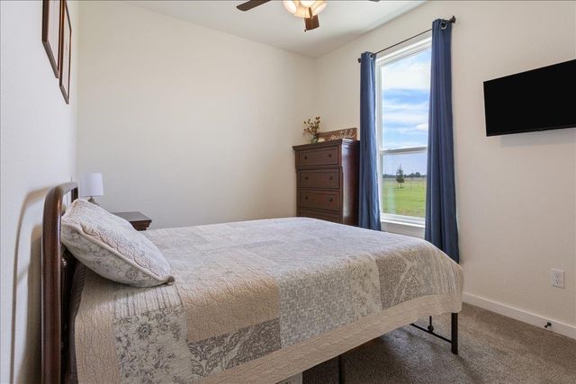 16649 Sypert School RD, Holland, TX 76534