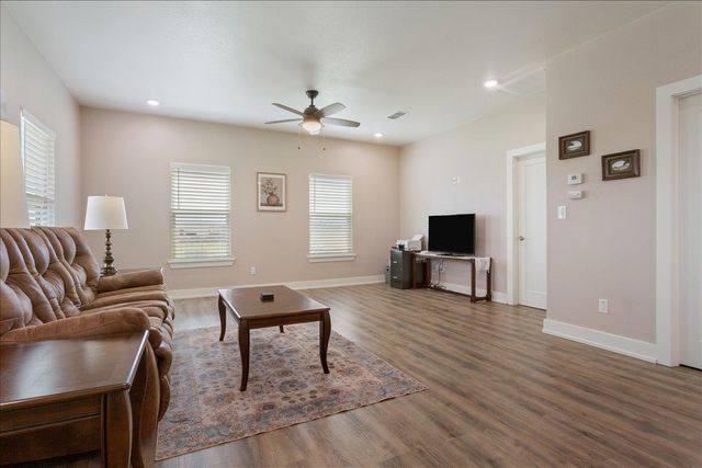 16649 Sypert School RD, Holland, TX 76534