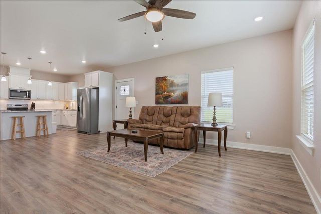 16649 Sypert School RD, Holland, TX 76534