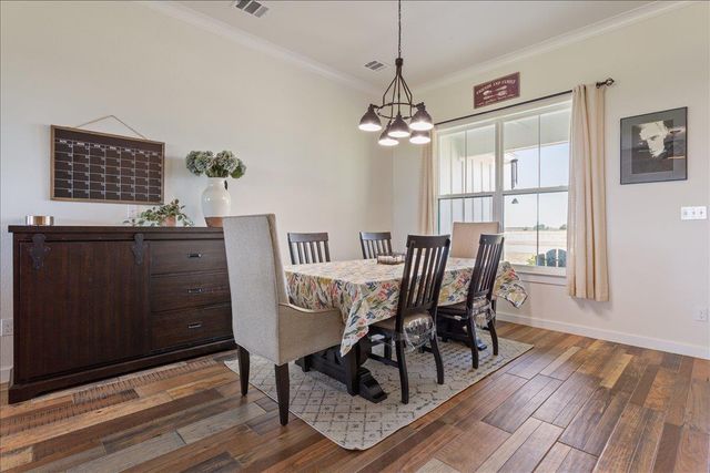 16649 Sypert School RD, Holland, TX 76534