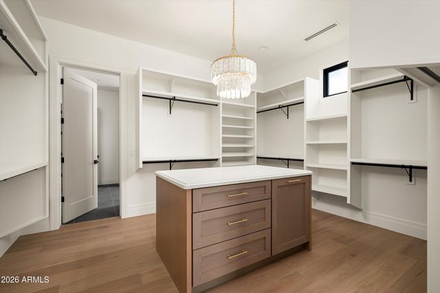 6711 E JENAN Drive, Scottsdale, AZ 85254