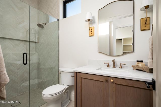 6711 E JENAN Drive, Scottsdale, AZ 85254