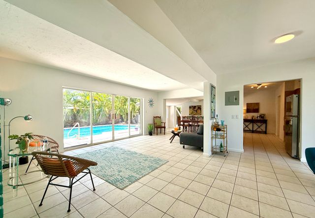 1532 NE 27TH Drive, Wilton Manors, FL 33334
