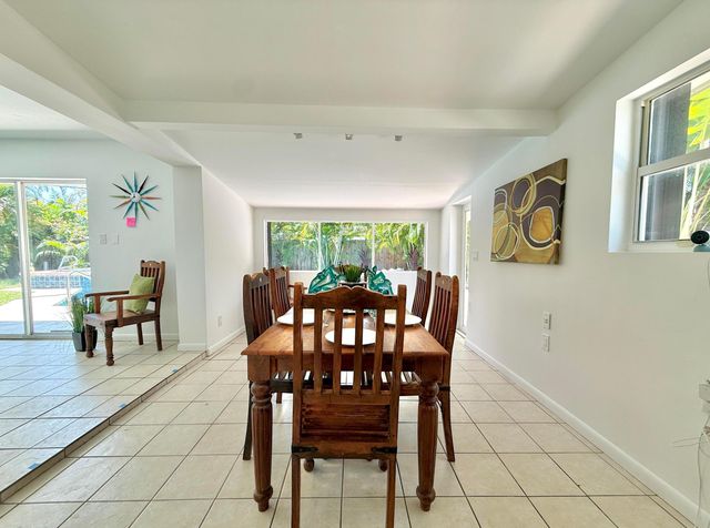 1532 NE 27TH Drive, Wilton Manors, FL 33334