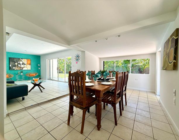 1532 NE 27TH Drive, Wilton Manors, FL 33334