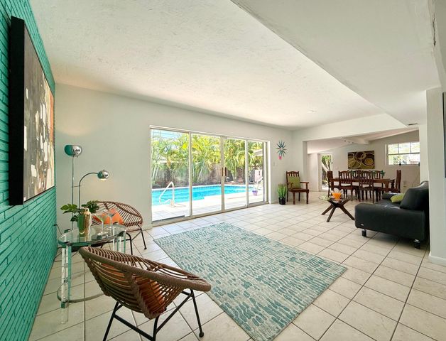 1532 NE 27TH Drive, Wilton Manors, FL 33334