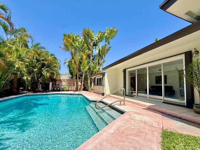 1532 NE 27TH Drive, Wilton Manors, FL 33334