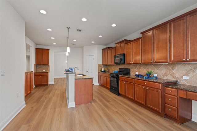 509 Davis Mountain CIR, Georgetown, TX 78633