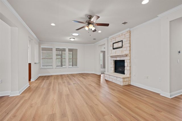 509 Davis Mountain CIR, Georgetown, TX 78633