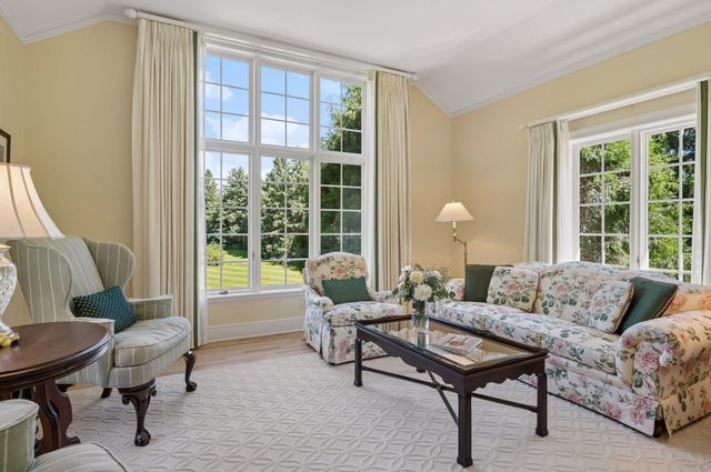 215 Hollander Road, Orono, MN 55391