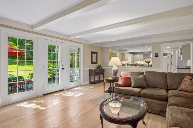 215 Hollander Road, Orono, MN 55391