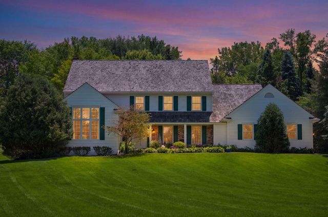 215 Hollander Road, Orono, MN 55391