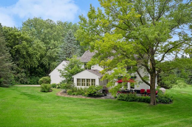 215 Hollander Road, Orono, MN 55391