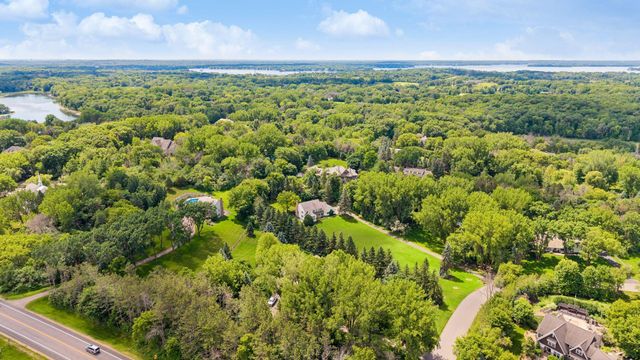 215 Hollander Road, Orono, MN 55391