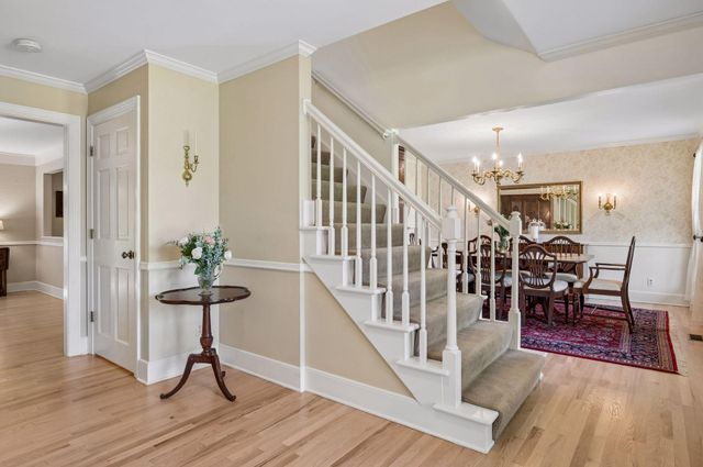 215 Hollander Road, Orono, MN 55391