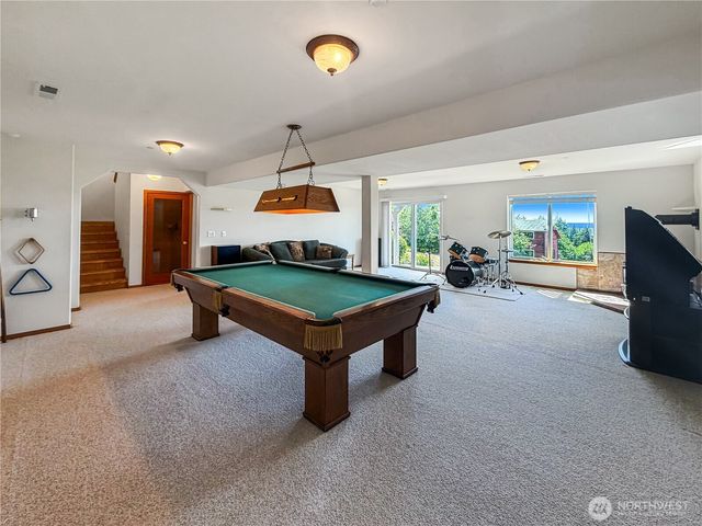 673 Majestic View Lane, Camano Island, WA 98282