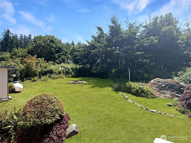673 Majestic View Lane, Camano Island, WA 98282