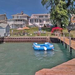 2712 Military Street, Port Huron, MI 48060