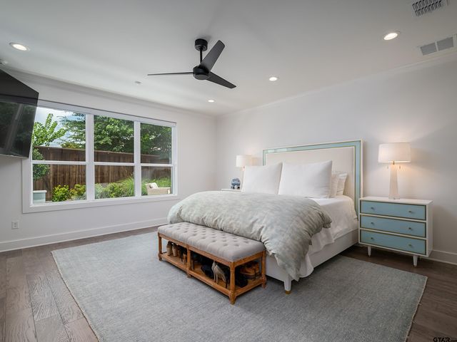 1555 Maple Circle, Tyler, TX 75703