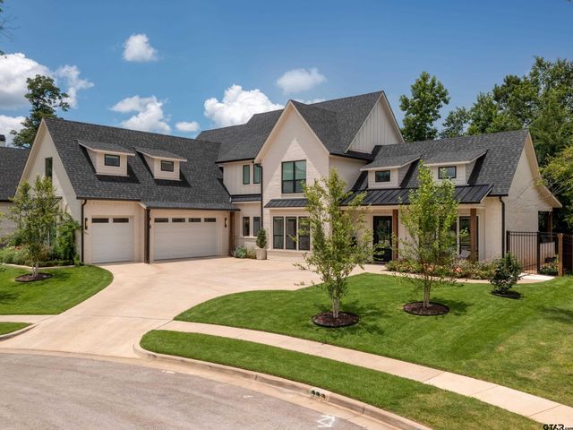 1555 Maple Circle, Tyler, TX 75703