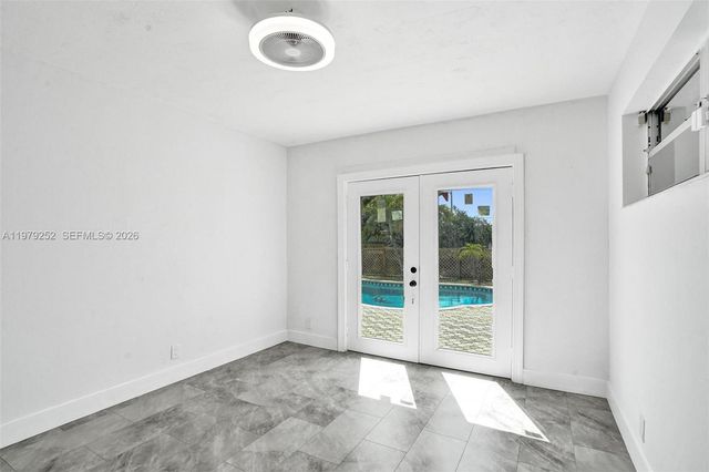 4320 NW 26th St, Lauderhill, FL 33313