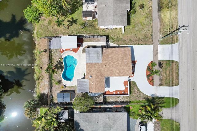 4320 NW 26th St, Lauderhill, FL 33313
