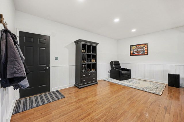 1145 W Bemis Road, York Twp, MI 48176