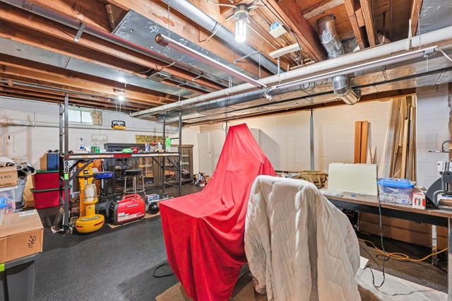 1145 W Bemis Road, York Twp, MI 48176