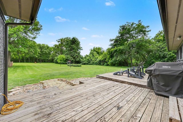 1145 W Bemis Road, York Twp, MI 48176