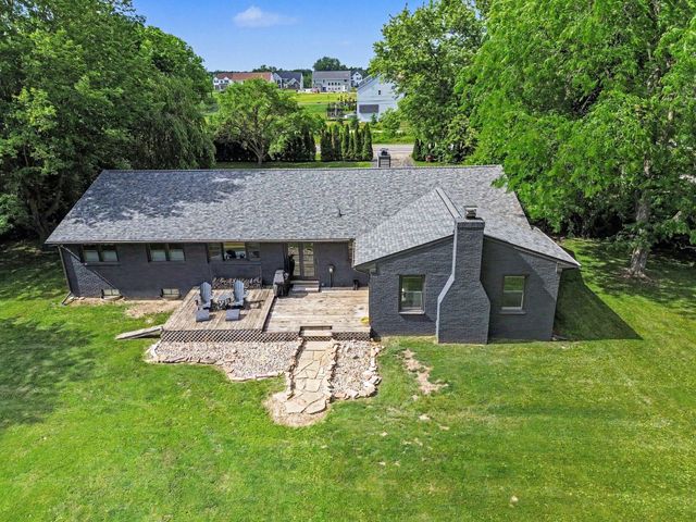 1145 W Bemis Road, York Twp, MI 48176