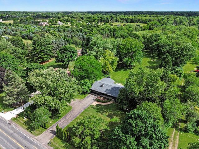 1145 W Bemis Road, York Twp, MI 48176