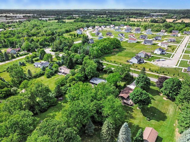 1145 W Bemis Road, York Twp, MI 48176
