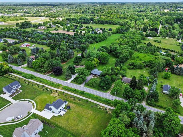 1145 W Bemis Road, York Twp, MI 48176