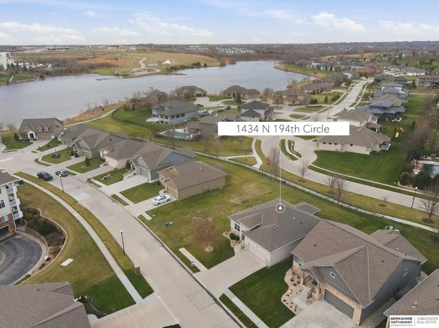 1434 N 194th Circle, Omaha, NE 68022