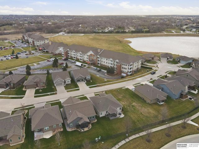 1434 N 194th Circle, Omaha, NE 68022