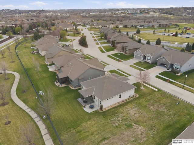 1434 N 194th Circle, Omaha, NE 68022