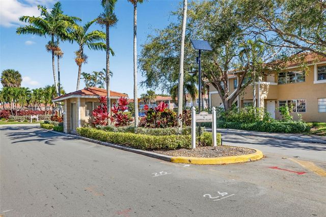 908 Twin Lakes Dr 8-C, Coral Springs, FL 33071