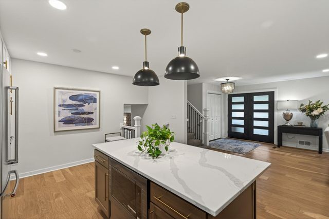 2841 Mayfield Road, Minnetonka, MN 55391