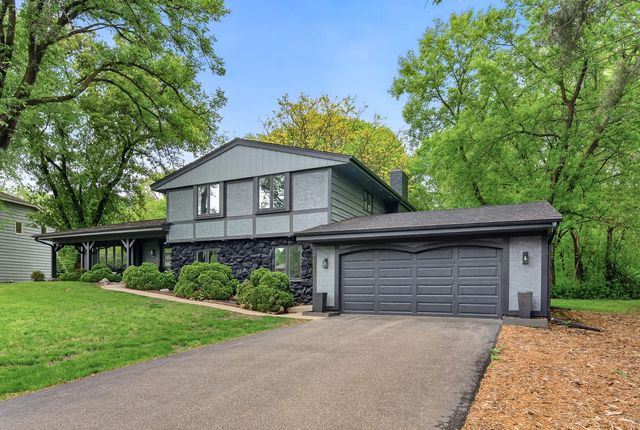 2841 Mayfield Road, Minnetonka, MN 55391