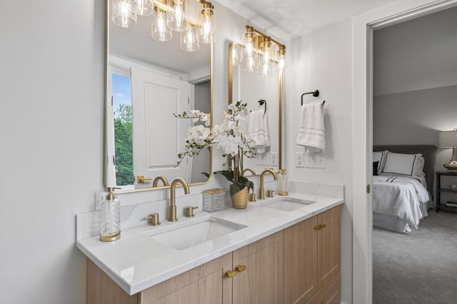 2841 Mayfield Road, Minnetonka, MN 55391