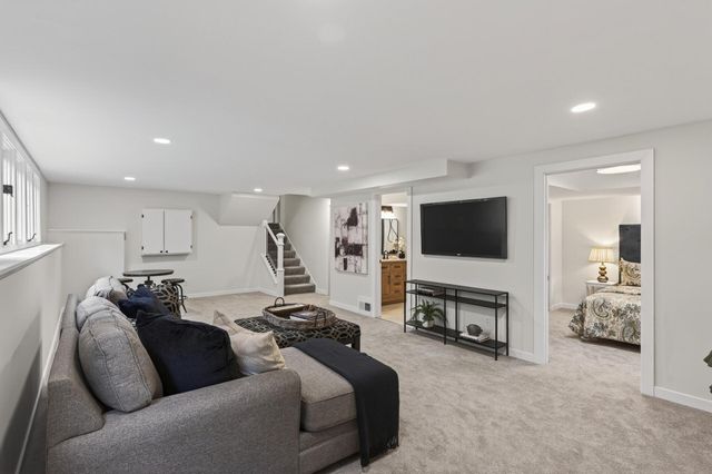 2841 Mayfield Road, Minnetonka, MN 55391