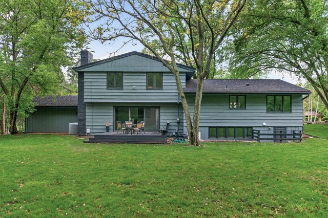 2841 Mayfield Road, Minnetonka, MN 55391