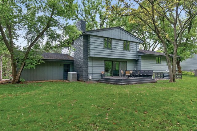2841 Mayfield Road, Minnetonka, MN 55391